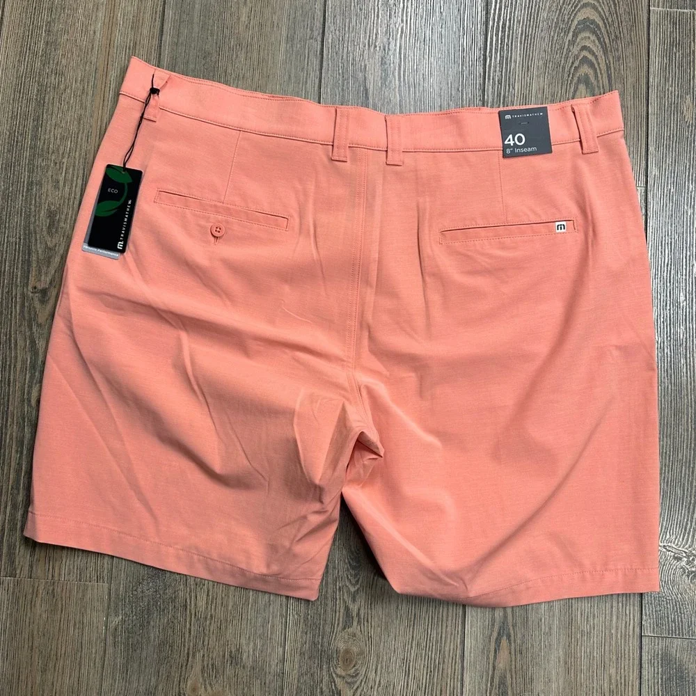 Travis Mathew Tech Chino Shorts Mens 40 Peach Pink 1MAA590 8